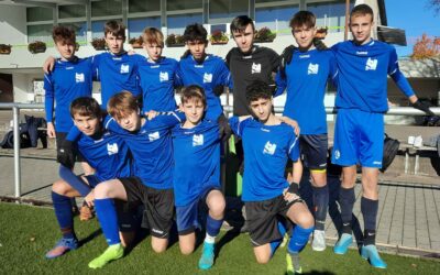 Fußball-Mannschaft vom Stiftsgymnasium nimmt erste Hürde